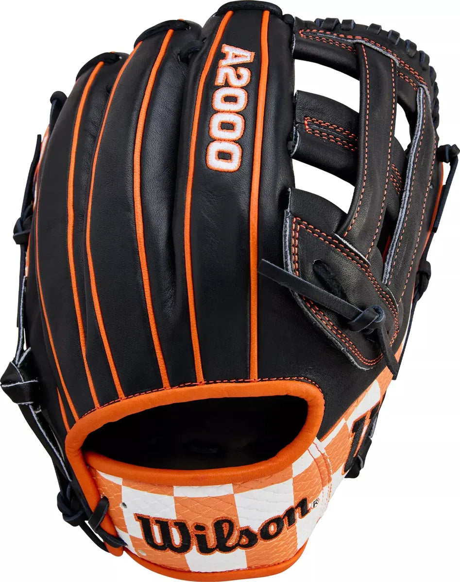 Guante De Beisbol Wilson A2000 Naranja Con Negro 11.5 In Lanzador Diestro